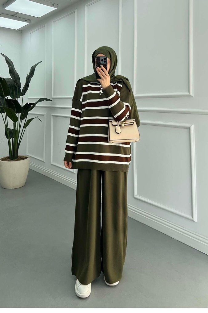 Tesettür Triko Takım - Görsel 3