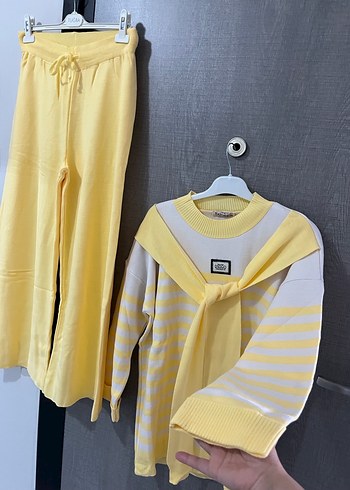 Sarı Çizgili Triko Kadın Takım - Görsel 12