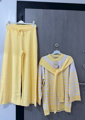 Sarı Çizgili Triko Kadın Takım - Görsel 13