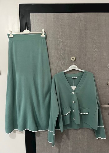 Etekli Triko Takım - Görsel 7