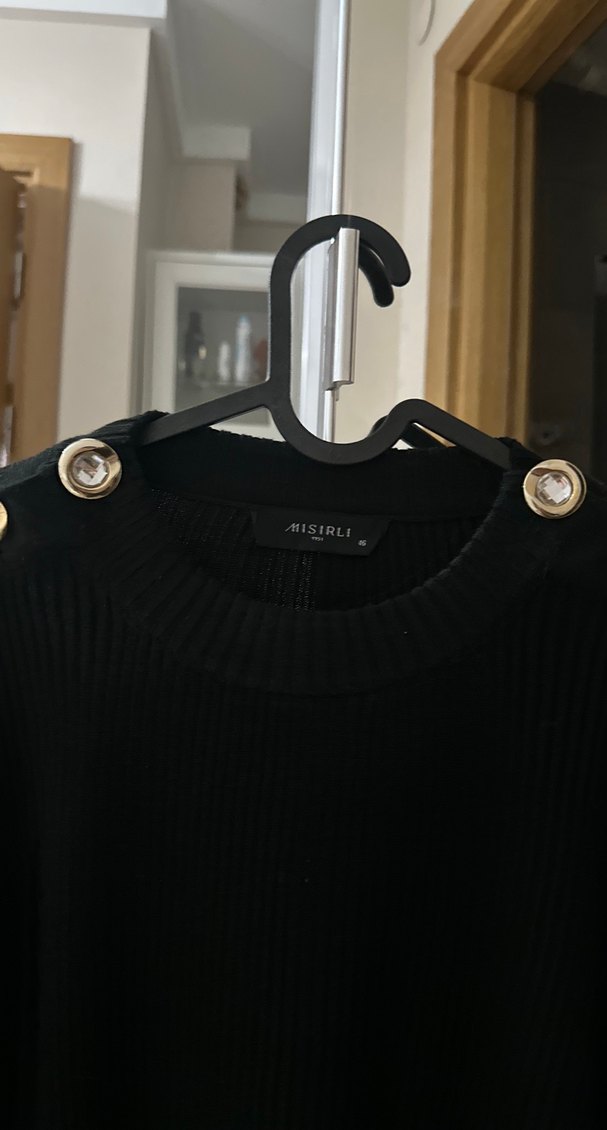 Düğmeli Siyah Kadın Triko Kazak - Görsel 3