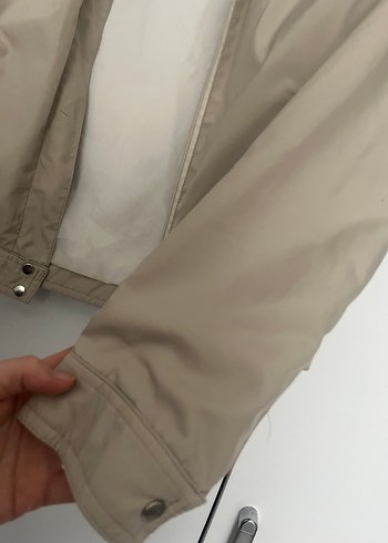 Düğmeli Bej Midi ceket - Görsel 4