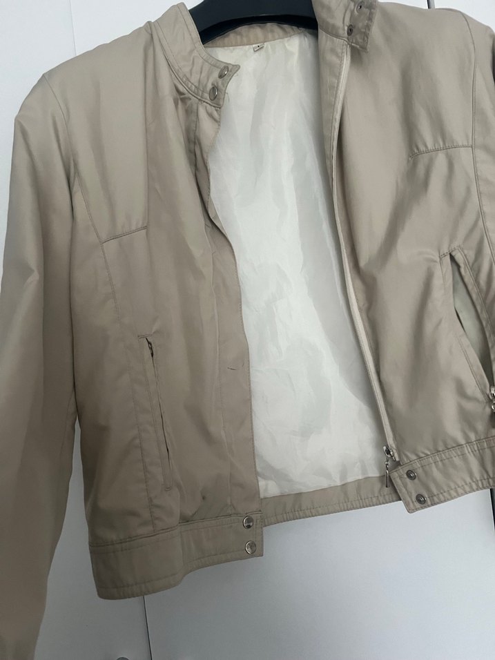 Düğmeli Bej Midi ceket - Görsel 3