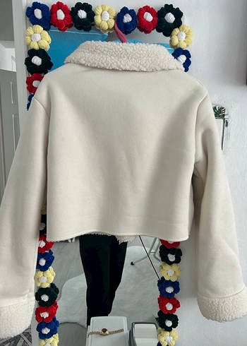 Kürklü Detaylı Beyaz Kadın Ceket - Görsel 4