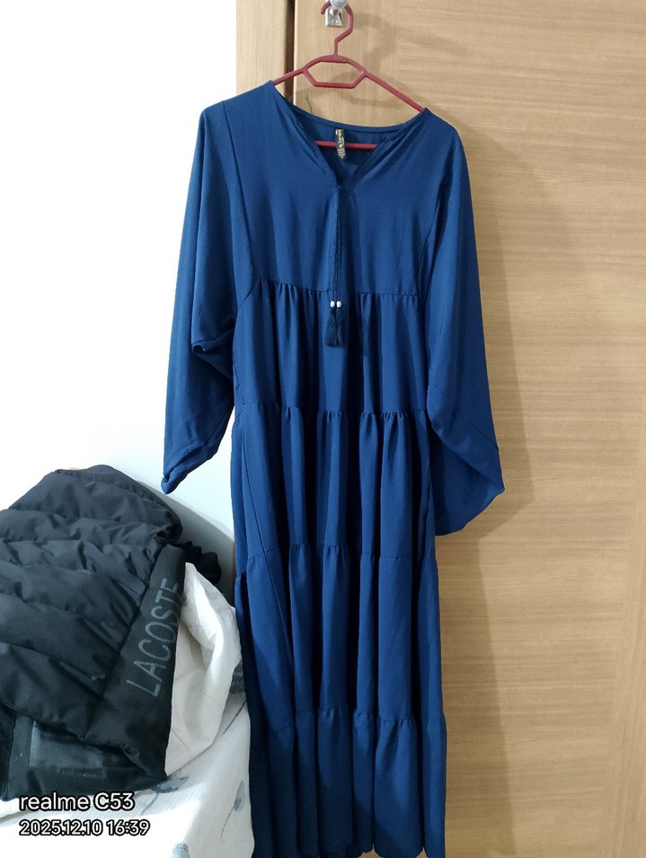 Kadın Mavi Uzun V Yaka Püsküllü Elbise - Görsel 2