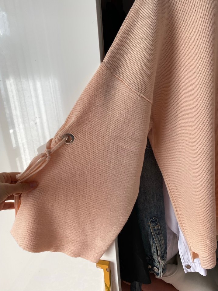 Bej Uzun Kollu Salaş Triko Kazak - Görsel 2