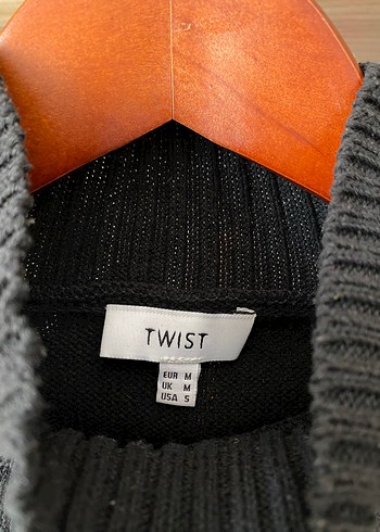 Yüksek Yaka Siyah Triko Kadın Kazak - Görsel 4