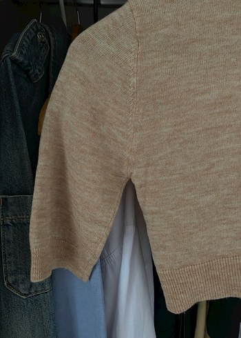 Bej Kadın Boğazlı Yün Crop Kazak - Görsel 2