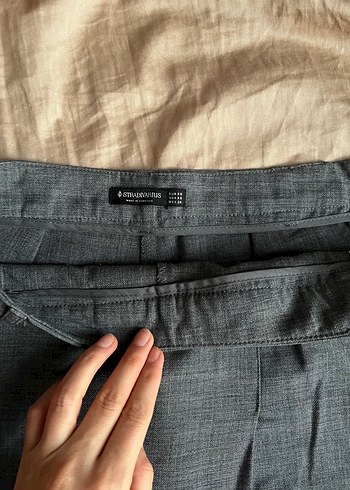 xs Beden Gri Kemerli Mini Etek