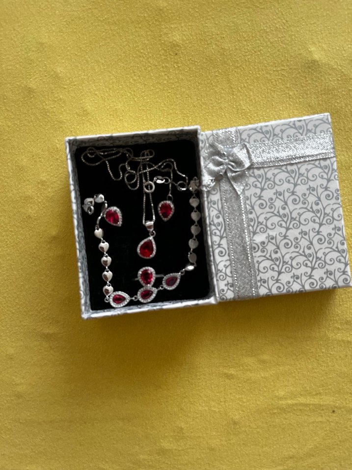 Kırmızı Taşlı Gümüş Kadın Takı Seti - Görsel 2