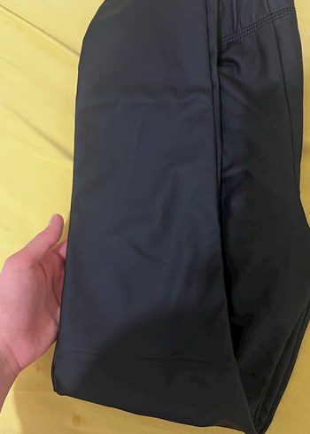 Siyah Kadın deri tayt - Görsel 4