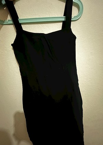 Siyah Yırtmaçlı Uzun Elbise - Görsel 4