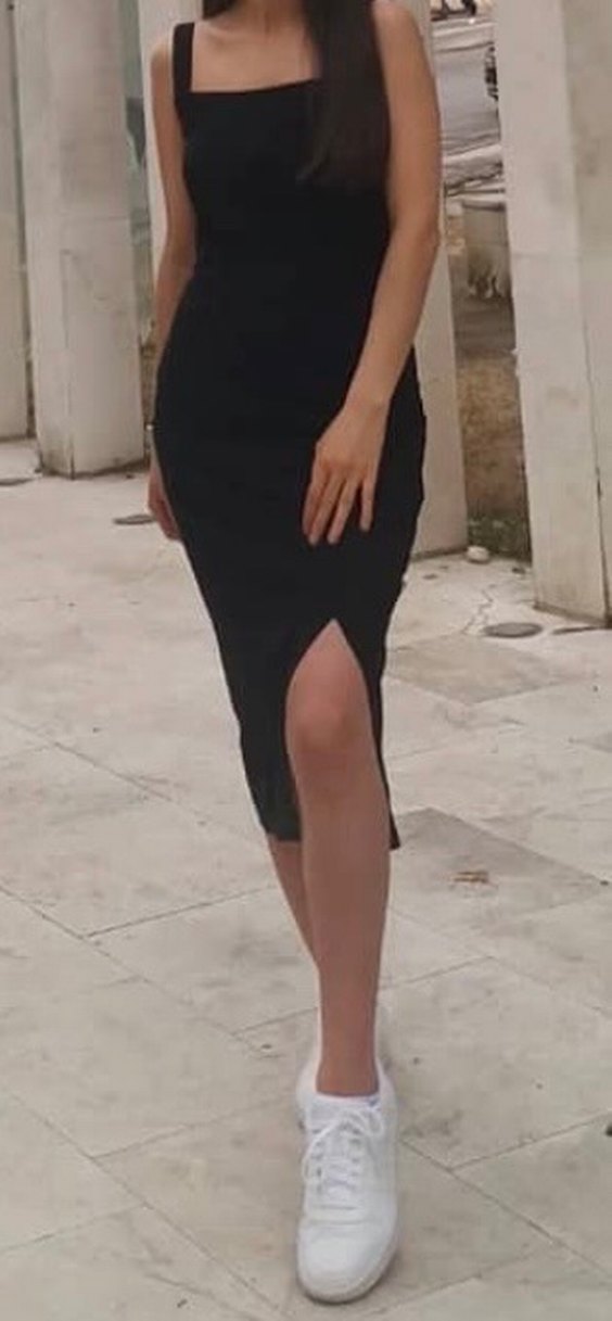 Siyah Yırtmaçlı Uzun Elbise - Görsel 5