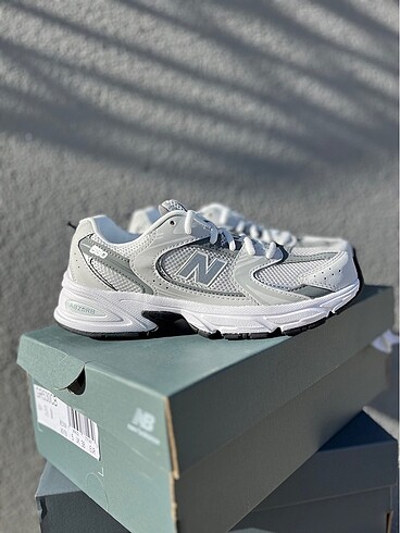 38 Beden New Balance orjinal Bayan ayakkabı