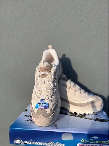 38 Beden ten rengi Renk Skechers D?lites bayan ayakkabı
