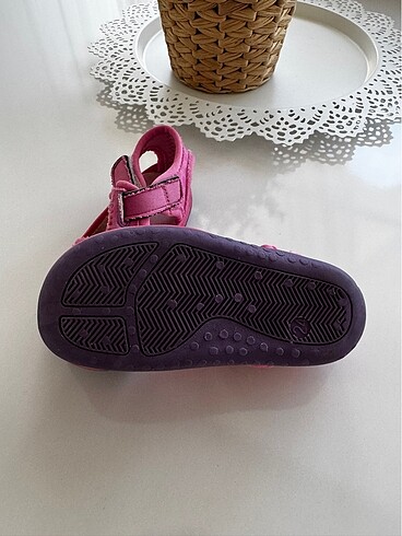 24 Beden Nike sandalet 24 numara