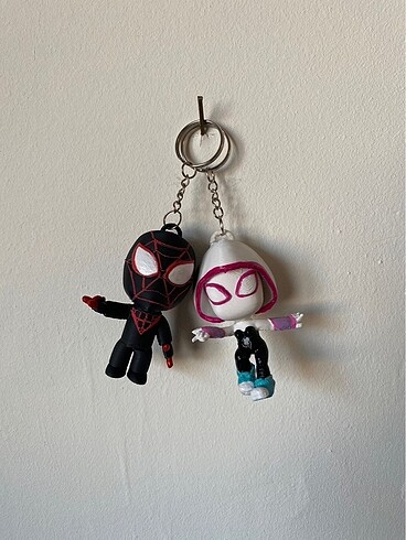 Miles Gwen Spiderman Çift Anahtarlığı