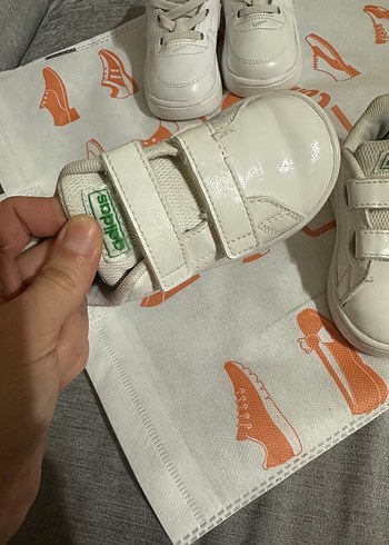 Beyaz Adidas Erkek Çocuk Spor Ayakkabı - Görsel 6