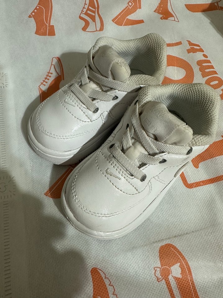 Beyaz Erkek Çocuk Spor Ayakkabı Velcro - Görsel 2