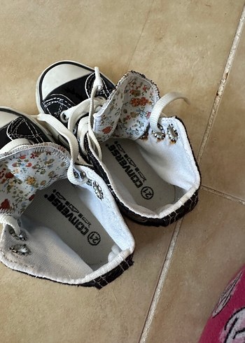 Converse Gri-Beyaz Erkek Çocuk Spor Ayakkabı Velcro
