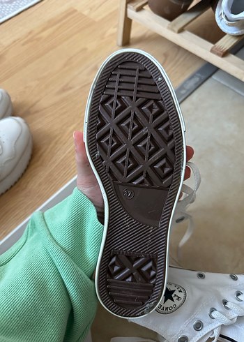 37 Beden beyaz Renk Converse Beyaz Kadın Spor Ayakkabı