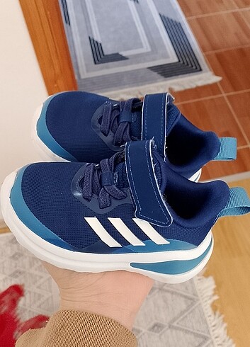 Adidas bebek ayakkabı 