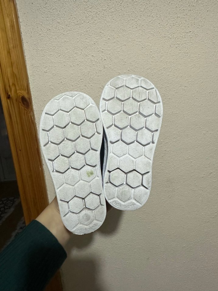 Erkek Çocuk Siyah Bantlı Sneaker - Görsel 4