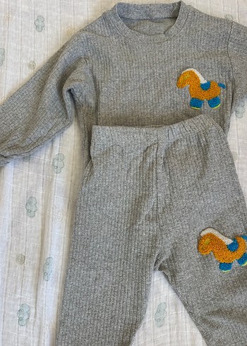 Gri Triko Erkek Bebek Takımı Nakışlı - Görsel 2