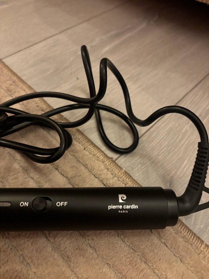 Siyah Saç Şekillendirici Maşa - Görsel 2