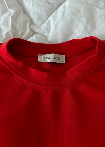 Kırmızı Kadın Kısa Kollu Tişört - Görsel 3