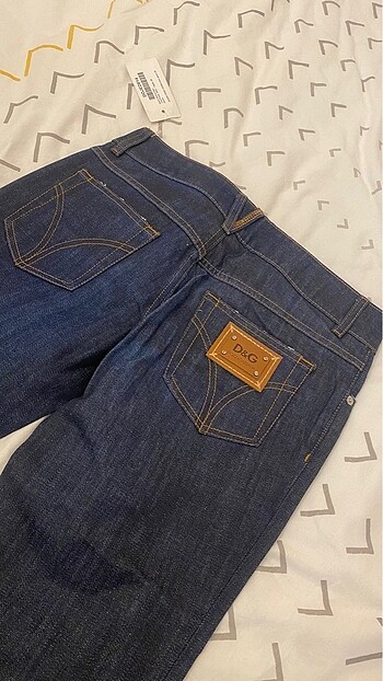 26 Beden lacivert Renk D&G Jean kadin
