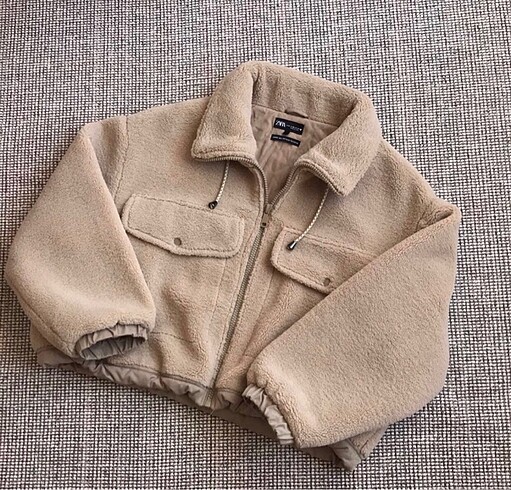 Zara peluş mont