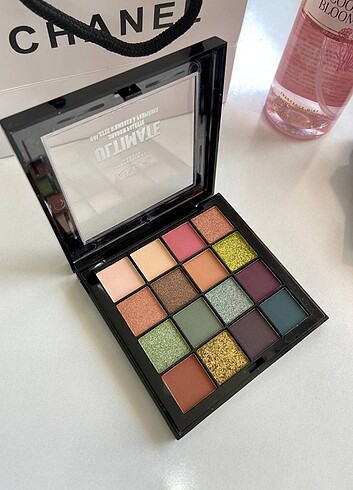 Nyx Far Paleti 
