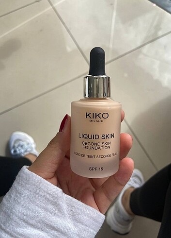 Kiko Fondöten 02