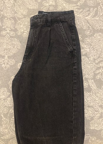 Stradivarius Yuksek Bel Siyah Mom Jean