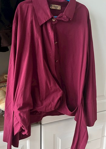 Bordo beli fiyonk yapılan Kadın Gömlek - Görsel 3