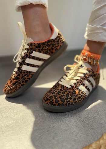 37 Beden Adidas Samba Leopar
