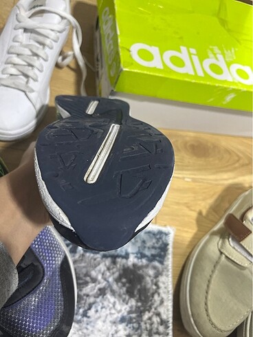 34 Beden Erkek çocuk spor ayakkabı