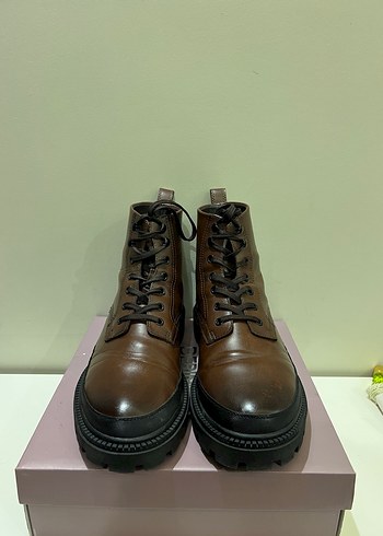 ZARA MARKALI %100 DERİ BAĞÇIKLI BOY - Görsel 2