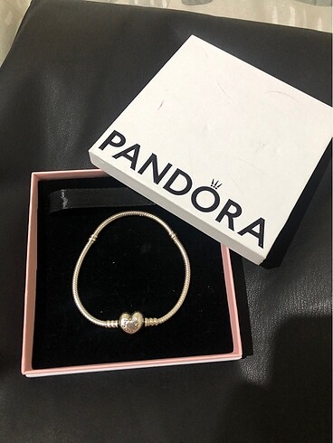 Pandora PANDORA KALP KLİPSLİ BİLEKLİK