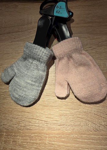 Bebek eldiveni okuyunuz - Görsel 2