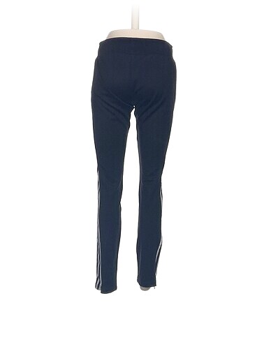 36 Beden Adidas Eşofman Altı %70 İndirimli.