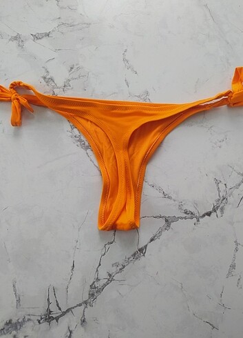 Diğer Bikini alt