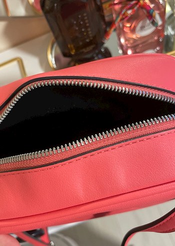 Beden pembe Renk Calvin Klein Jeans Pembe Deri Kadın Çapraz Çanta