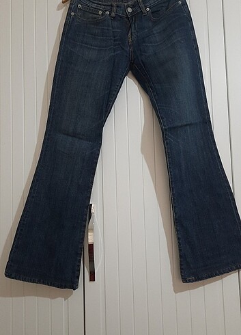 Orjinal Levi's bayan kot pantalon