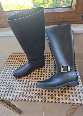 Diğer Kadın Siyah Dizüstü Lastik Çizme