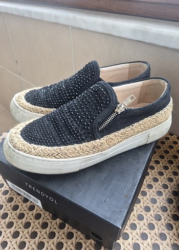 Gri Yılan Desenli Pul Detaylı Platform Espadril - Görsel 3