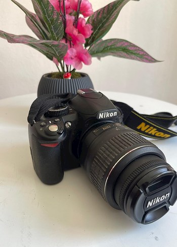 Nikon Dijital Fotoğraf Makinesi Siyah