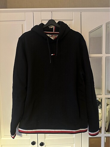 Tommy hilfiger sweatshirt