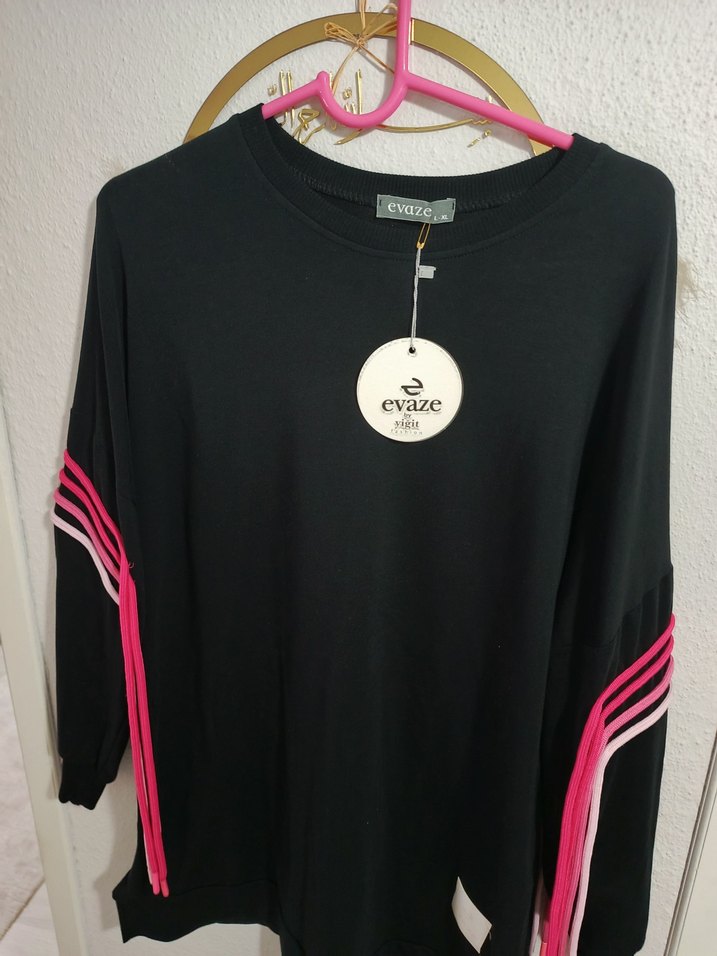 Siyah Püsküllü Uzun Kollu Mini Tunik - Görsel 3